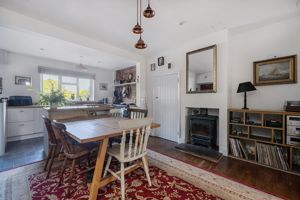 Photo 11- click for photo gallery